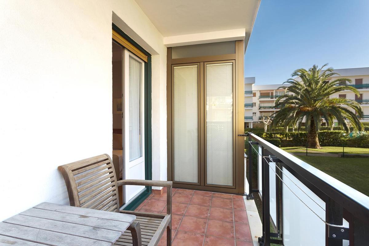 Pensión Zarauz Playa Exterior foto